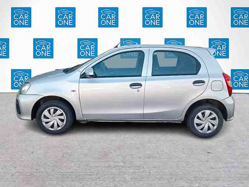 Toyota Etios 1.5 X MT6 5P