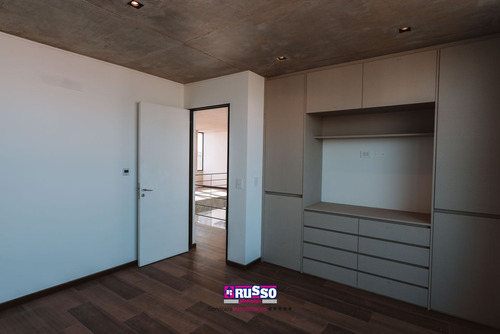 Venta Casa Barrio Cruz Del Sur San Vicente 4 Ambientes