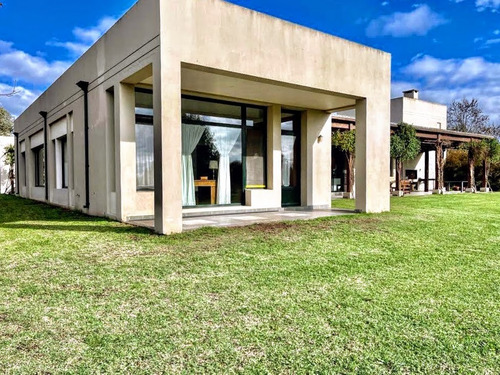 Chacra De 5.3ha Con Casa En Estancia Benquerencia Farm Club - Monte - Pcia. De Buenos Aires