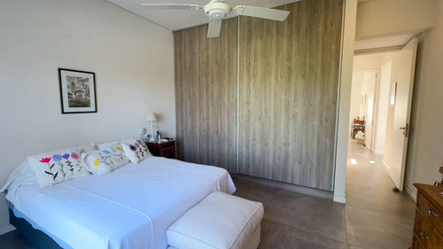Casa Venta De 3 Dormitorios En Altos De Campo Grande
