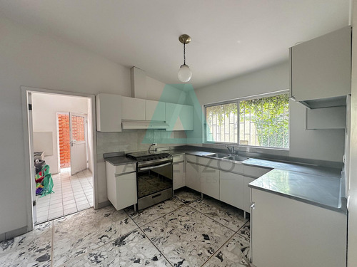 Casa En Renta Para Oficinas En Colonia Cuauhtemoc, Gusval