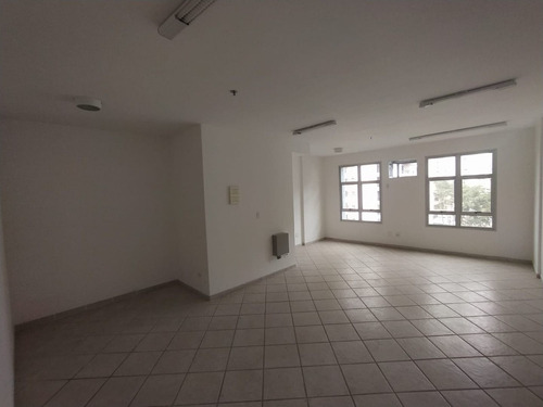 Imagem 2 de 10 de Sala Para Alugar, 37 M² Por R$ 900,00/mês - Jardim Aquarius - São José Dos Campos/sp - Sa0852
