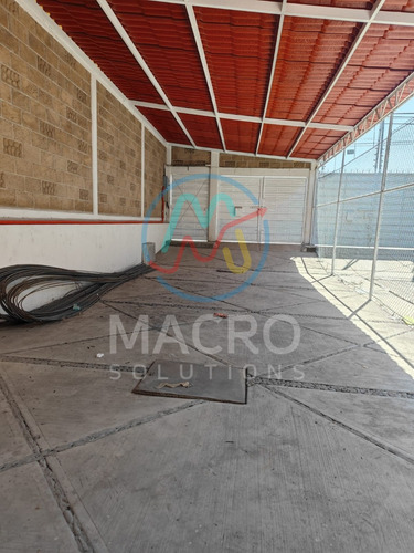 Oficinas En Renta En Col. Hermenegldo Galeana Con Amplio Estacionamiento Cerca Del Centro