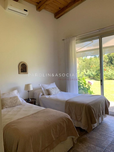 Muy Linda Casa En Rincon Del Indio-ref:3681