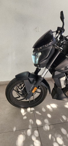 Bajad Dominar 400