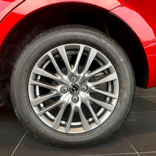 Imagen 4 de 12 de Mazda 2 Sedan Grand Touring Lx Rojo