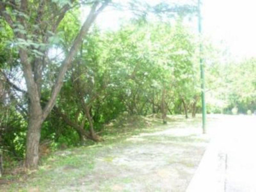 Terreno Urbano En Club De Golf Hacienda San Gaspar, Jiutepec, Morelos - Crb-851-tu