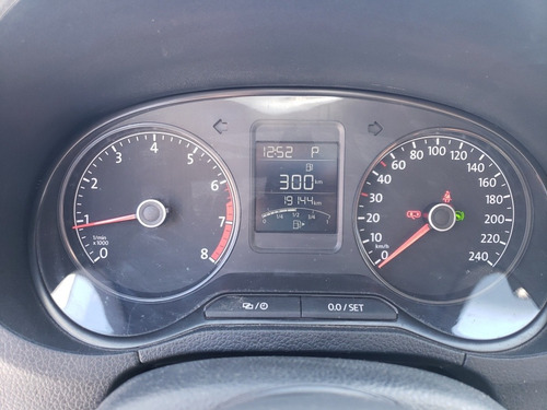Volkswagen Vento 1.6 Confortline At