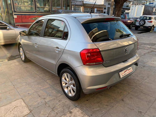 Imagen 5 de 15 de Volkswagen Gol Trend 2017 1.6 Comfortline 101cv Automania