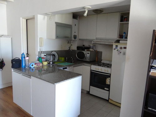 Imagen 4 de 13 de Vendo 2 Ambientes Tipo Loft . Dueño Directo. Pleno Centro De Banfield!