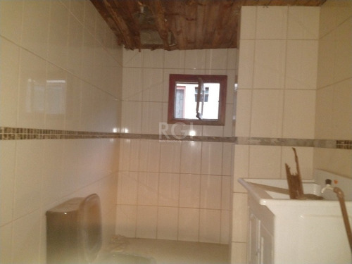 Casa Em Lomba Do Pinheiro Com 5 Dormitórios - Lu431396
