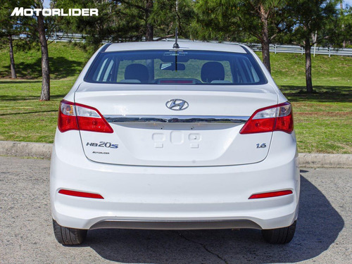 Imagen 4 de 25 de Hyundai Hb20s Comfort Extra Full 1.6 | Permuta / Financia