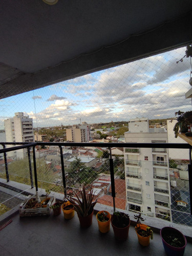 Venta Departamento 2 Amb C/balcon Caseros Centro