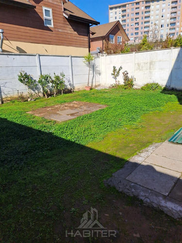 Casa En Arriendo De 4 Dorm. En Valles Del Country Talca