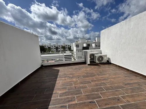 Casa En Residencial Maderos, Cancún, Q.r. (f7)