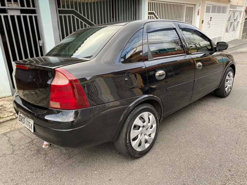 Imagem 3 de 6 de Chevrolet Corsa Sedan 2004 1.0 Joy 4p C/ Direcao Hidraulica