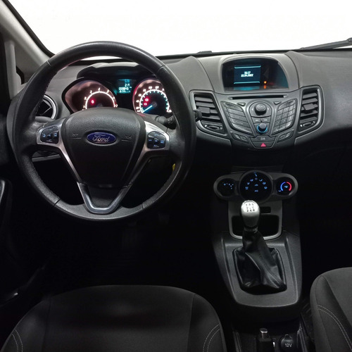 Imagen 10 de 13 de Ford Fiesta 1.6l Se 5p