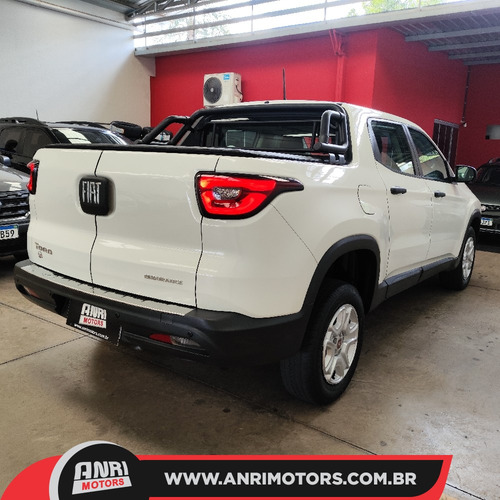 Fiat Toro 1.8 Endurance 16v Flex 4x2 Aut. 4p