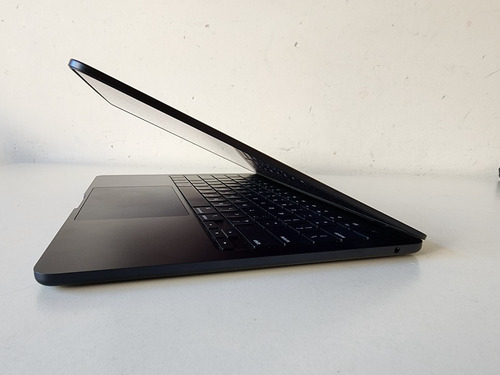 Imagen 6 de 10 de Macbook Air M2 2022 Apple M2 8gb Ram 256gb Ssd + Cargador