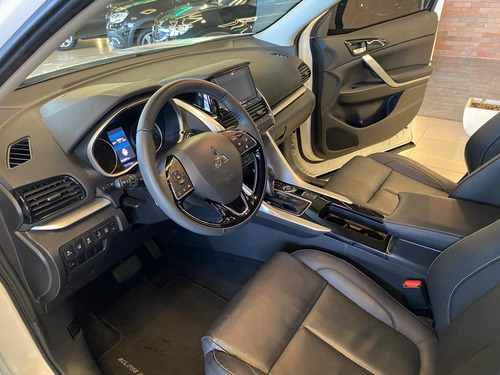 Mitsubishi Eclipse Cross 1.5 Hpe-S Turbo S-Awc Cvt (Br) 5P