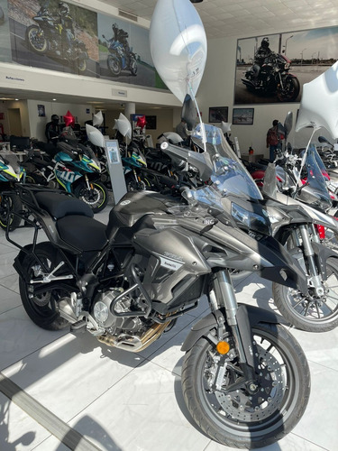 Imagen 1 de 2 de Benelli 502 Trk