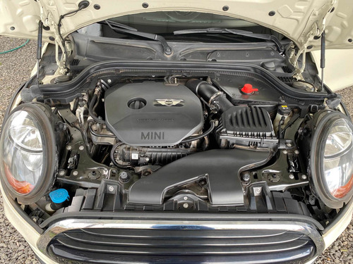 Imagen 13 de 15 de Mini Cooper 2018 1.5 Pepper 5 Puertas At