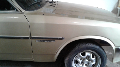 Imagem 3 de 8 de Chevrolet Comodoro