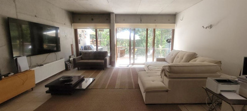 Casa En Venta De 3 Dorm. En San Pedro De La Paz