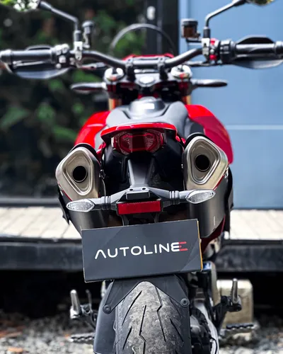 Ducati Hypermotard Mono 698 2024
