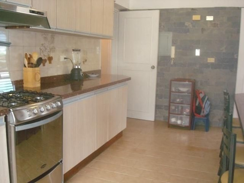 Imagen 12 de 20 de Ofc Venta De Lindo Apartamento En Colinas De Santa Mónica / 22-15565