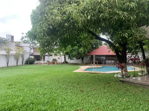 Se Vende Casa De Una Sola Planta En La Colonia Los Laureles
