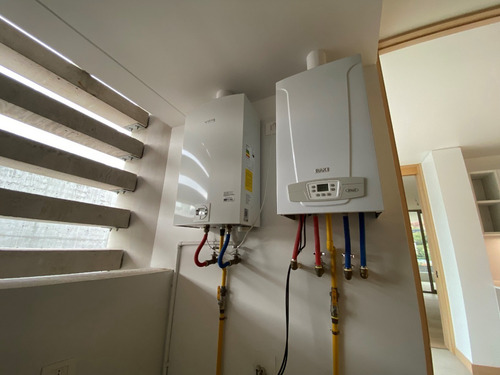 Dpto, 3 Dorm.+ 3 Baños + 3 Est. Manquehue Oriente, Nuevo