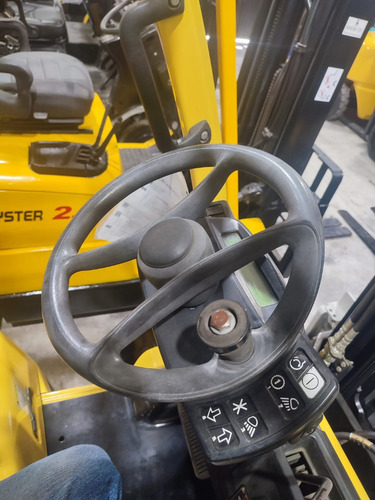Montacargas Hyster 2.5 Toneladas Doble Palet Toyota Cat Yale