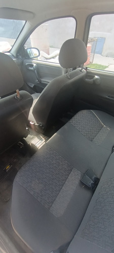 Chevrolet Corsa Classic 1.6 Gl Aa Super