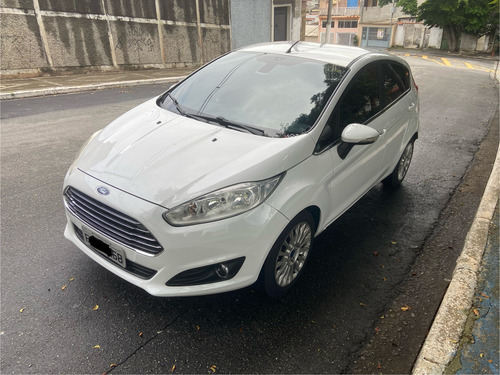 Ford Fiesta 1.6 16v Titanium Flex Powershift 5p
