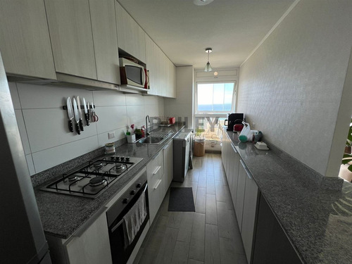 Departamento En Venta De 3 Dorm. En Concón
