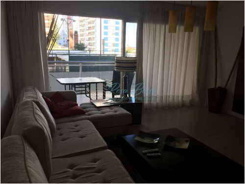 Apartamento En Brava, 1 Dormitorios *- Ref: 1240