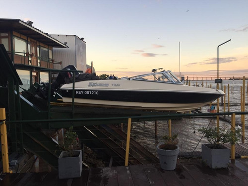 Lancha Quicksilver 1700