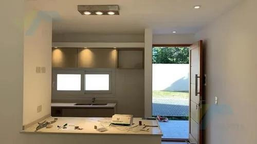 Imagen 4 de 9 de Casa Tipo Duplex En Venta En Saravi Village, Pilar