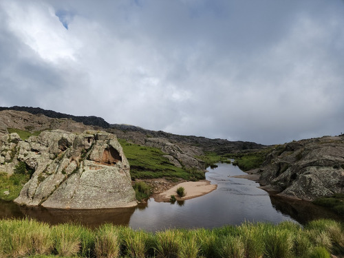 Imagen 3 de 30 de Se Vende Espectacular Fraccion De 70 Hectareas Con Agua, Pastizal, Vistas Unicas, Red 4g Personal En Los Gigantes