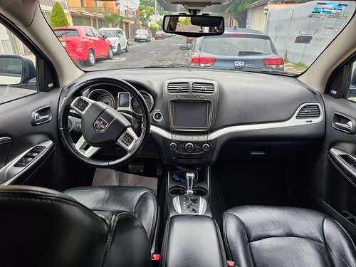 Dodge Journey 2.4 Sxt 7 Pasj At