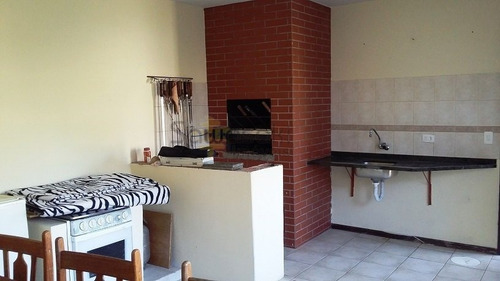 Casa A Venda No Bairro Uberaba Em Curitiba - Pr. - 3688-1