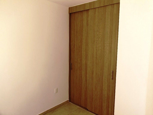 Imagen 10 de 14 de Departamento En Renta En Villas Del Refugio