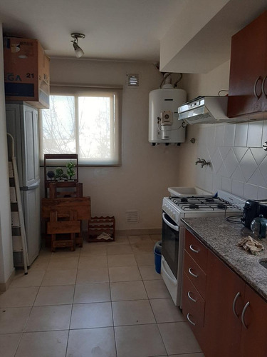 Imagen 6 de 7 de Departamento En El Centro De Campana
