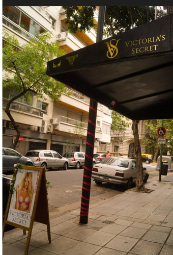 Imagen 9 de 11 de Local Victoria´s Secret Unico Oportunidad X Viaje!!!
