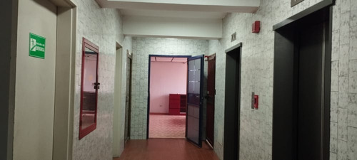 Imagen 2 de 7 de Oficina En Alquiler En La Campiña