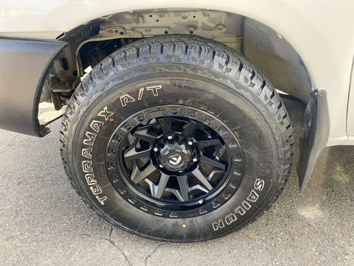 Nissan Frontier Np300 Mt 2.4 4x2