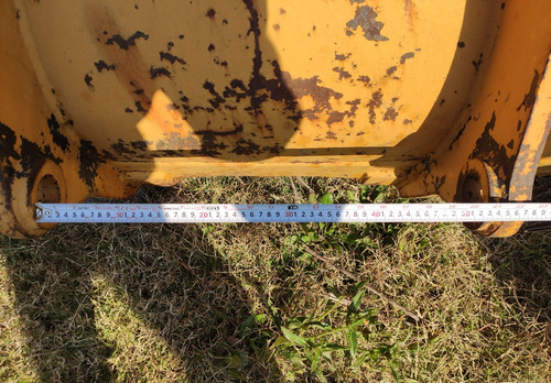 Bote Frontal Retroexcavadora Caterpillar 416c