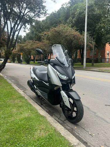 Yamaha X-max300