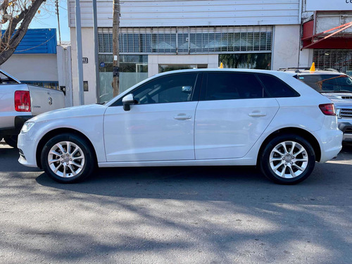 Imagen 2 de 9 de Audi A3 2015 1.4 Tsi Mt 122cv